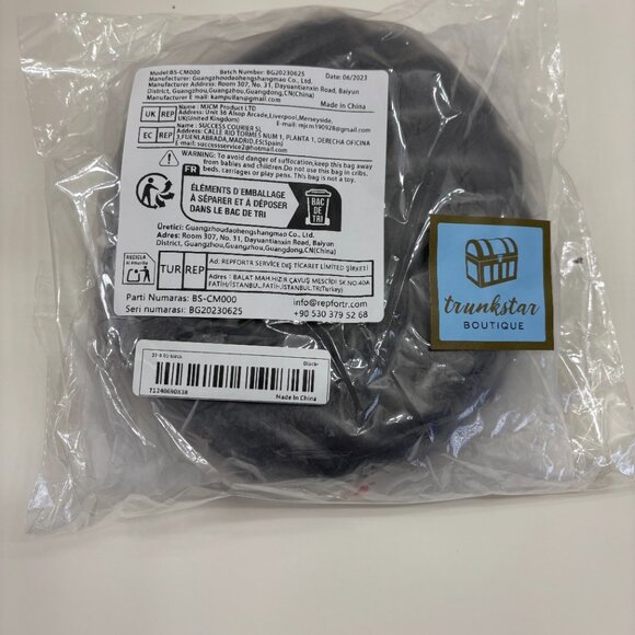 Glam Clam /Sparkle Seashell Shaped Crossbody Handbag / Purse/ Black/Silver - NWT - Picture 11 of 11